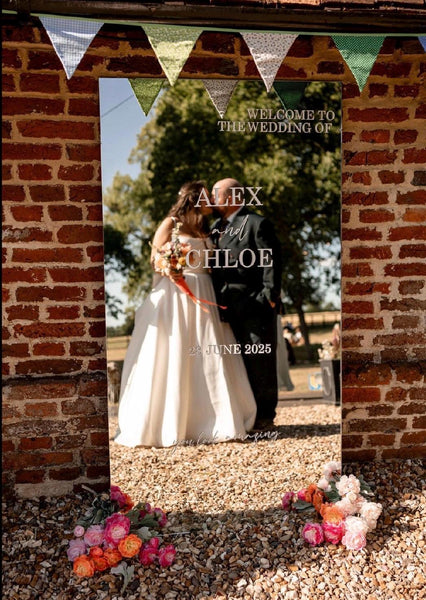 Selfie wedding Mirror Sticker - Personalised Names, Selfie Mirror, Guest Photos/Pictures, Vinyl Sticker for DIY Wedding Sign